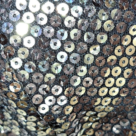 XOXO Black Top - Picture 3 of 4